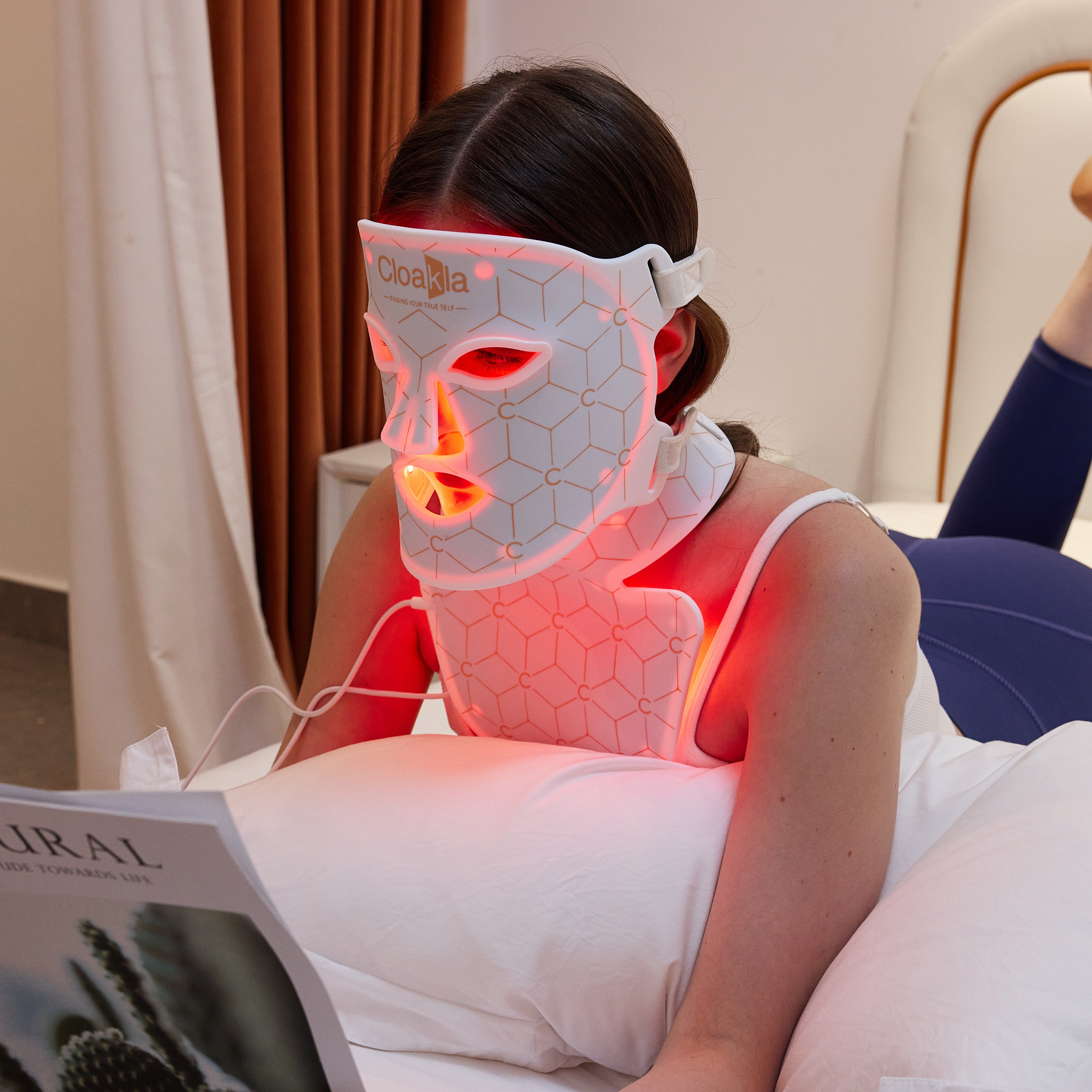 Cloakla K11 LED Red Light Therapy Face Mask & Neck Enhance