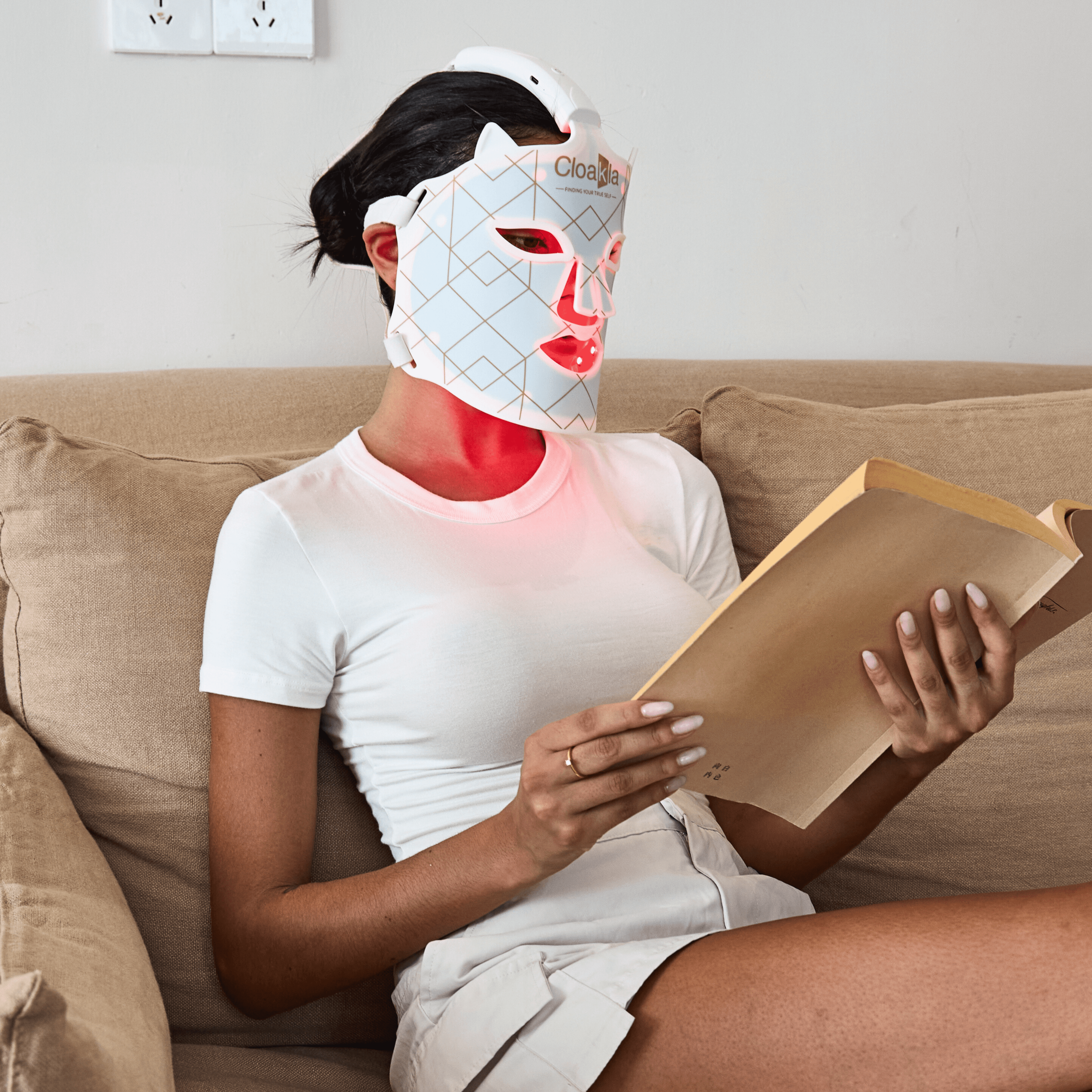 Cloakla C16 LED Wireless Red Light Therapy Face Mask